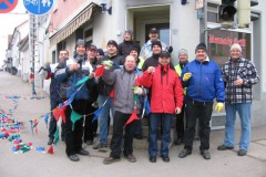 2009-022-Faehnele-aufhaengen-09